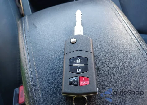 2011 Mazda 6 I z USA, uszkodzony, nr VIN 1YVHZ8BH1B5M29061